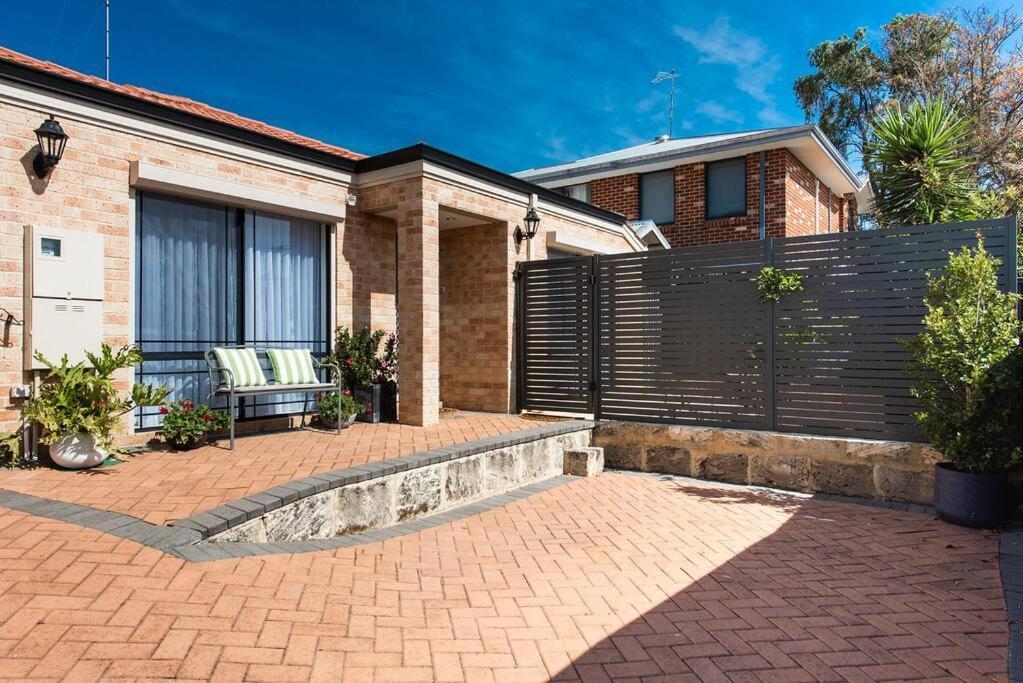 Scarborough Villa On Duke - Executive Escapes Perth Exterior photo